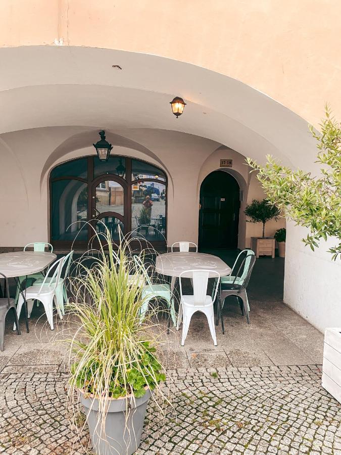 Flowerloft Jelenia Gora Bagian luar foto